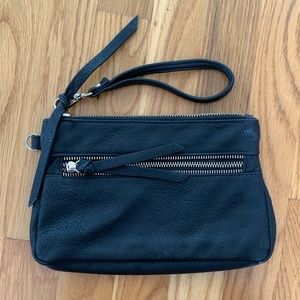 shiraleah Black Leather Wristlet